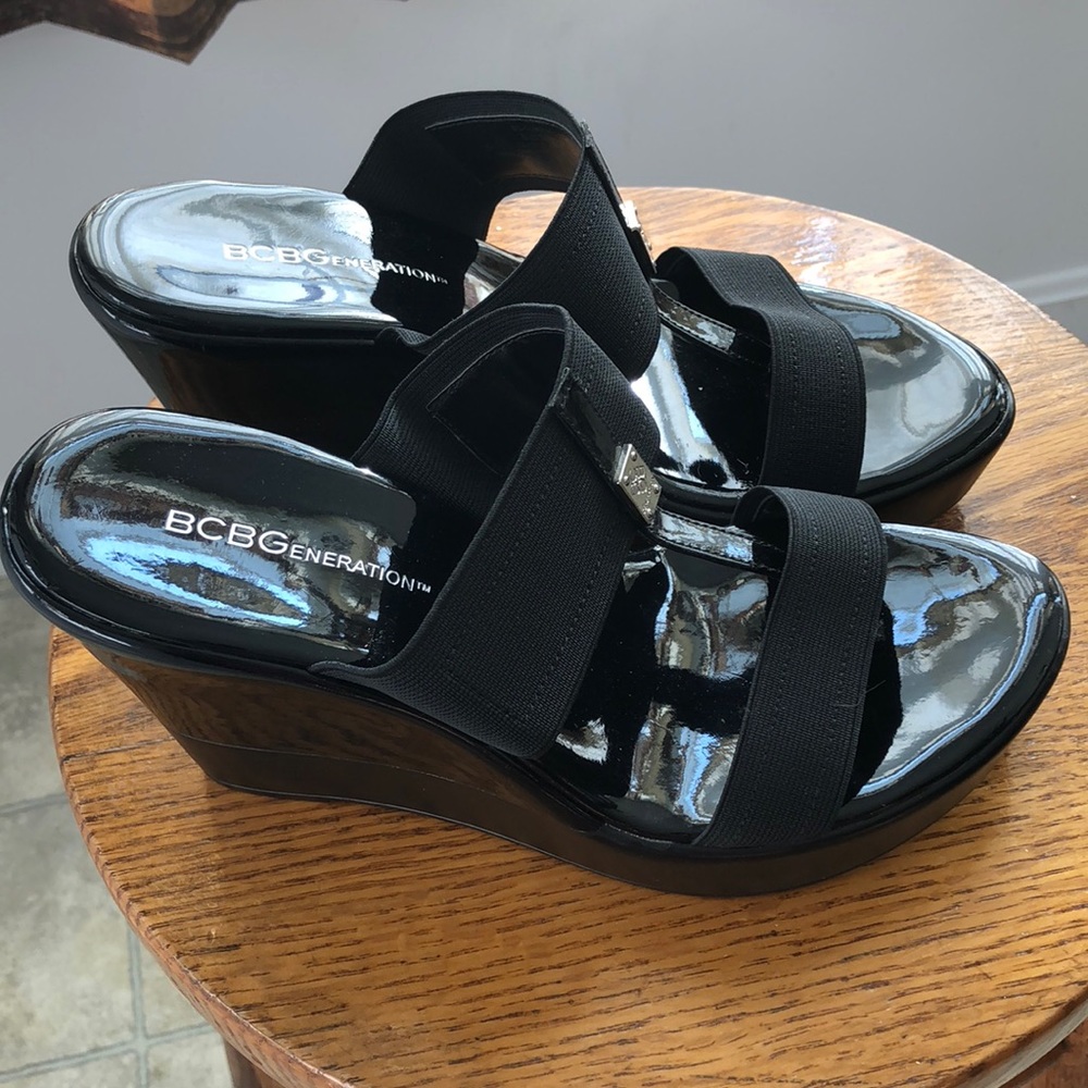Black sandals